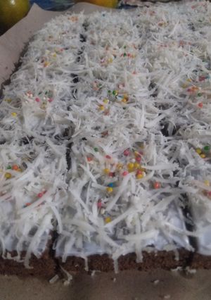 Foto resep Bronis kukus ny liem(3 telur)