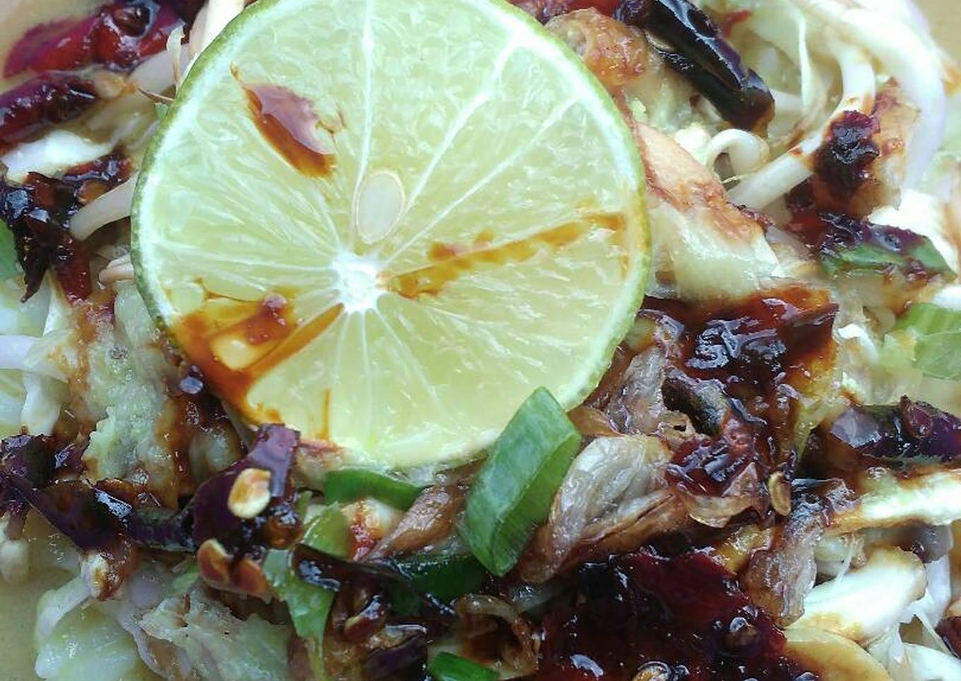 Soto Ayam Santan Kuah Ringan