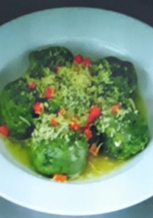 Una foto de 𝑀𝑎𝑙𝑓𝑎𝑡𝑡𝑖𝑠 𝐷𝑒 𝐸𝑠𝑝𝑖𝑛𝑎𝑐𝑎 𝑦 𝑅𝑖𝑐𝑜𝑡𝑎 brodo