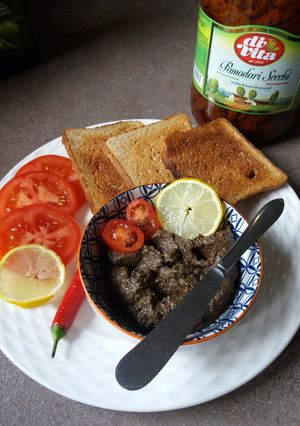 Olajbogyó tapenád recept fotója