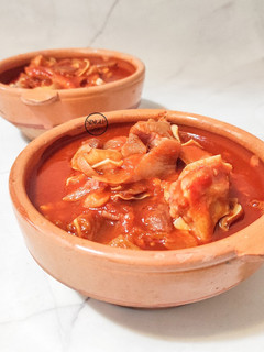Una foto de Oreja en salsa Olla GM H