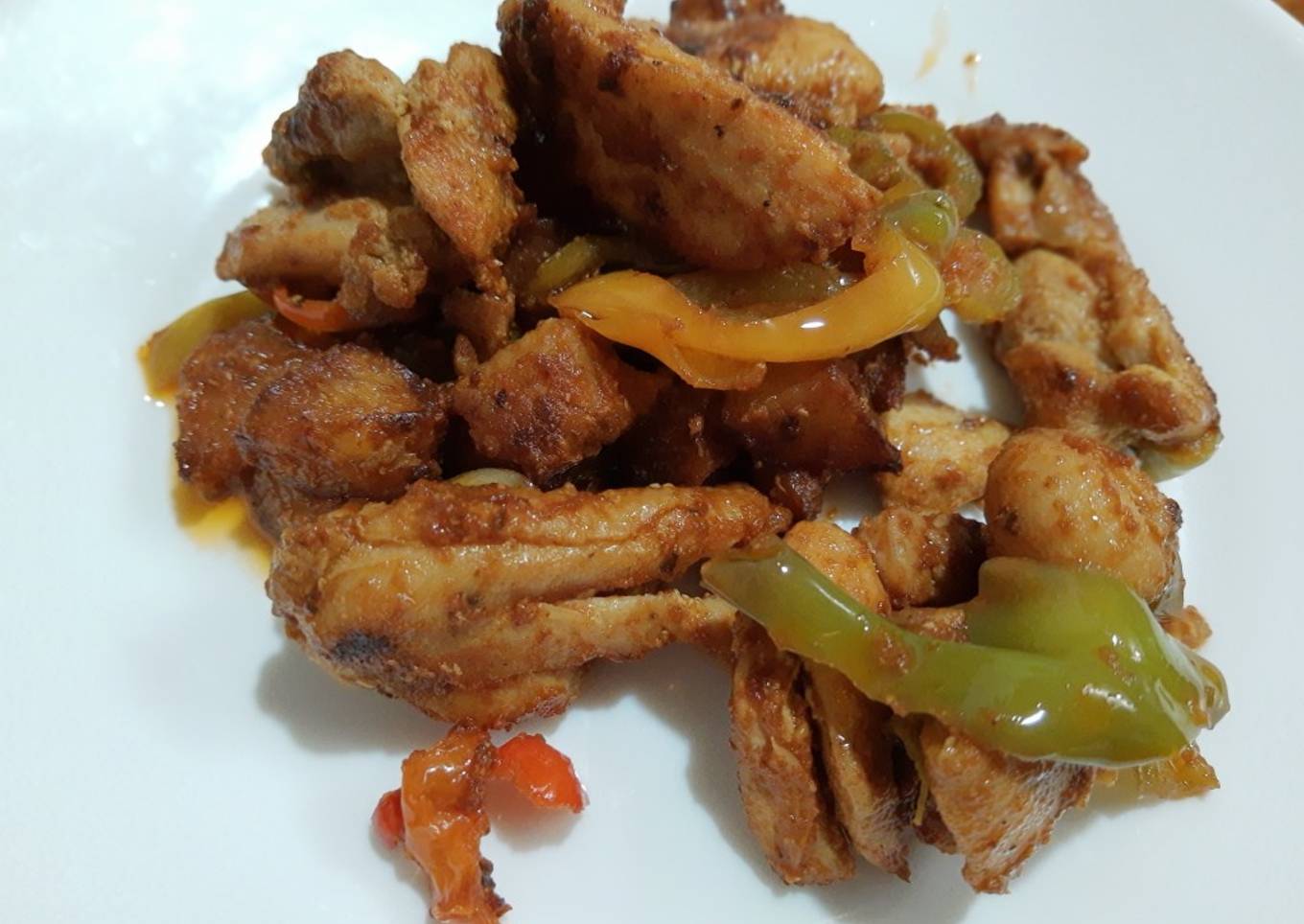Pollo salteado