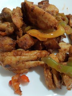 Una foto de Pollo salteado