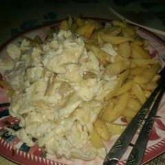 Chips wit scrambled egg A picture of Chips wit scrambled egg.