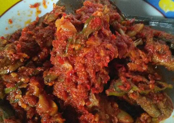 Ayam goreng petai balado