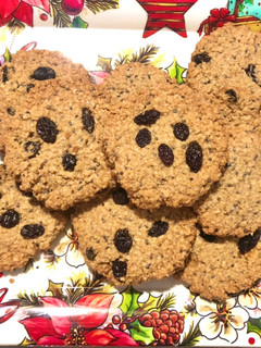 Una foto de Galletas de avena y chía con pasas