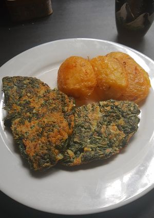 Una foto de Tortilla de Acelgas y Papas