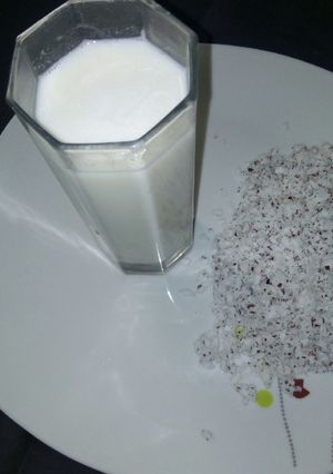 A picture of Coconut Milkshake.