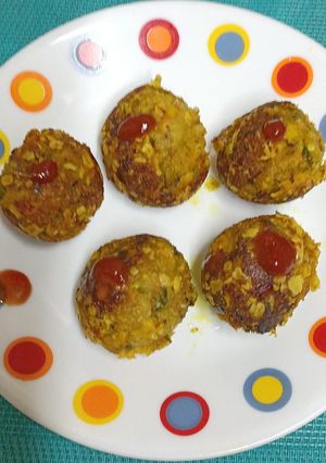 A picture of Oats & Vegetable Kabab In Appe Pan.