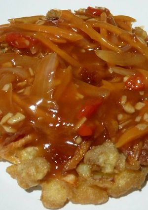 Foto resep Fuyunghai Seadanya ala anak kosan (telur dadar campur saus asam