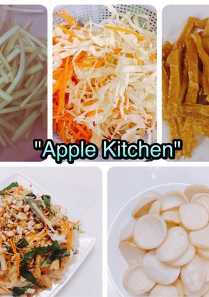 Hình của món Gỏi ngó sen nấm tuyết.