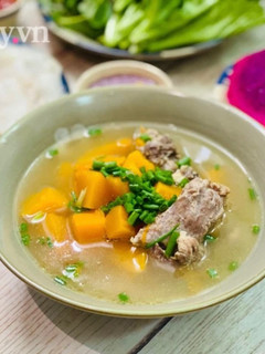 Hình của món Canh Bí Đỏ Nấu Xương Heo.
