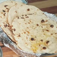 A picture of Tandoori Roti.