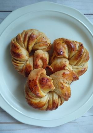 A picture of Swedish Cardamom Buns.