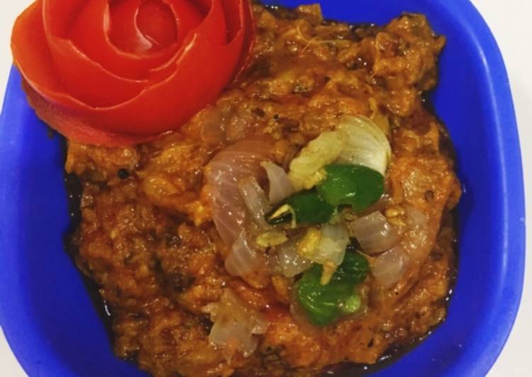 लहसुन प्याज चटनी (Garlic onion chutney recipe in hindi) रेसिपी बनाने की  विधि in Hindi by Monika Sharma - Cookpad