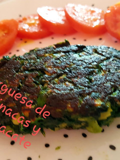 Una foto de Hamburguesas de espinacas y aguacate
