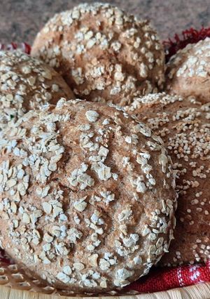 Una foto de Pan con harina integral y harina de avena