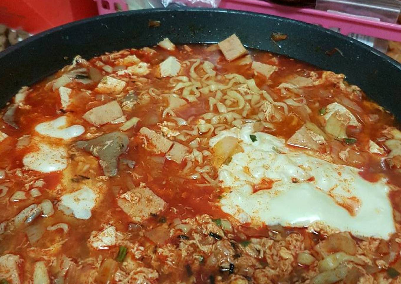 Korean Army Stew (Buddaejjiggae) ala rumah