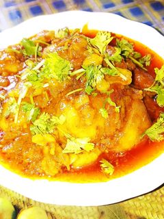 চর্বি দিয়ে আলুর দম (chorbi diye aloor dum recipe in Bengali) রেসিপির প্রধান ছবি