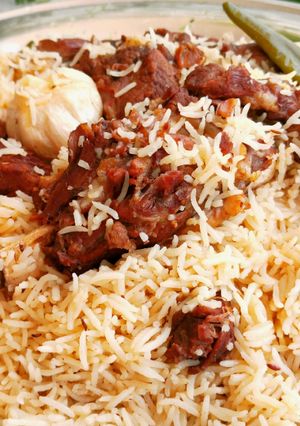 صورة لوصفة طبخ الكبسة البيضاء باللحم بألذ طريقة