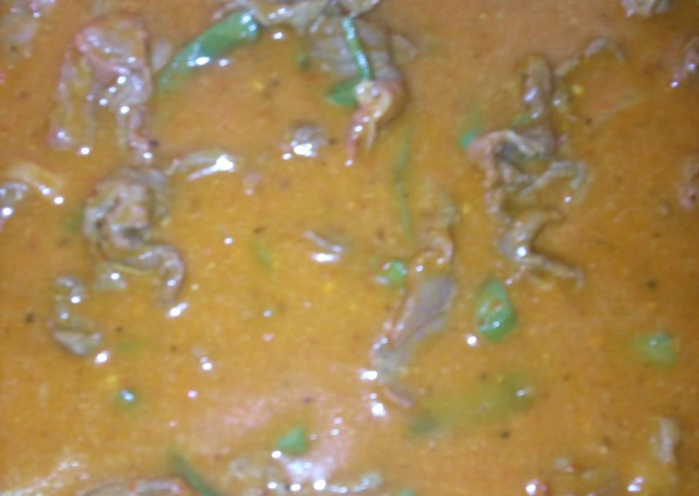 Cecina con chile guajillo y nopales a la Mario, s