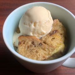 A picture of Raisin Bread Mug Pudding.