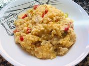 Una foto de risotto con leche