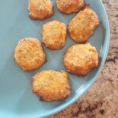 A picture of Keto chicken nuggets.