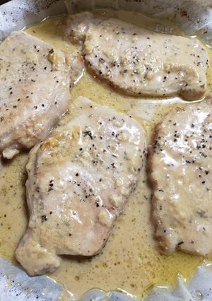 A picture of Sweet Mustard Pork Chops.