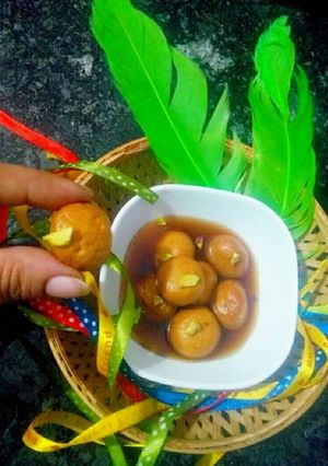 A picture of Jaggery ke rasgulla.