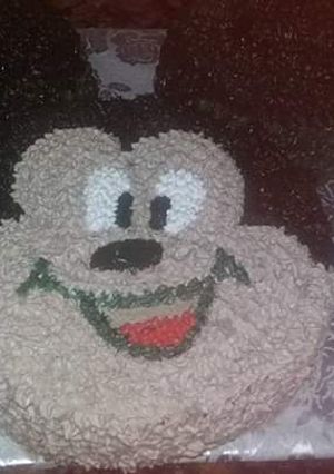 A picture of Mickey mouse cake.