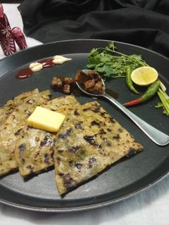 মেথি আলু পরোটা(Methi Alu Porota Recipe In Bengali) রেসিপির প্রধান ছবি