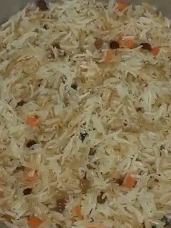 صورة لوصفة رز بالشعيرية والجزر