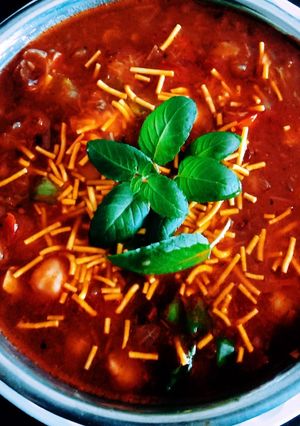 A picture of Delicious healthy yummy one pot veggies meal.
