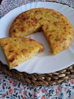Una foto de Tortilla de patatas cómo lo hacía mi madre