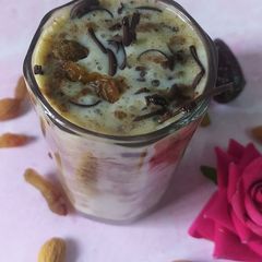 A picture of Power - Packed Banana And Date Shake.