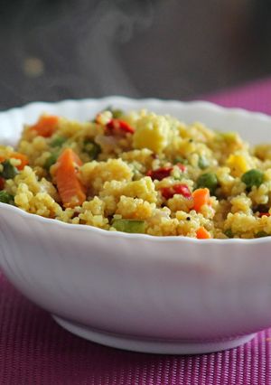A picture of Broken Wheat (Dalia) Upma.