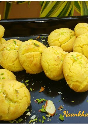 A picture of Naankhatai.
