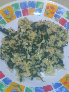 Una foto de Arroz con espinacas al curry