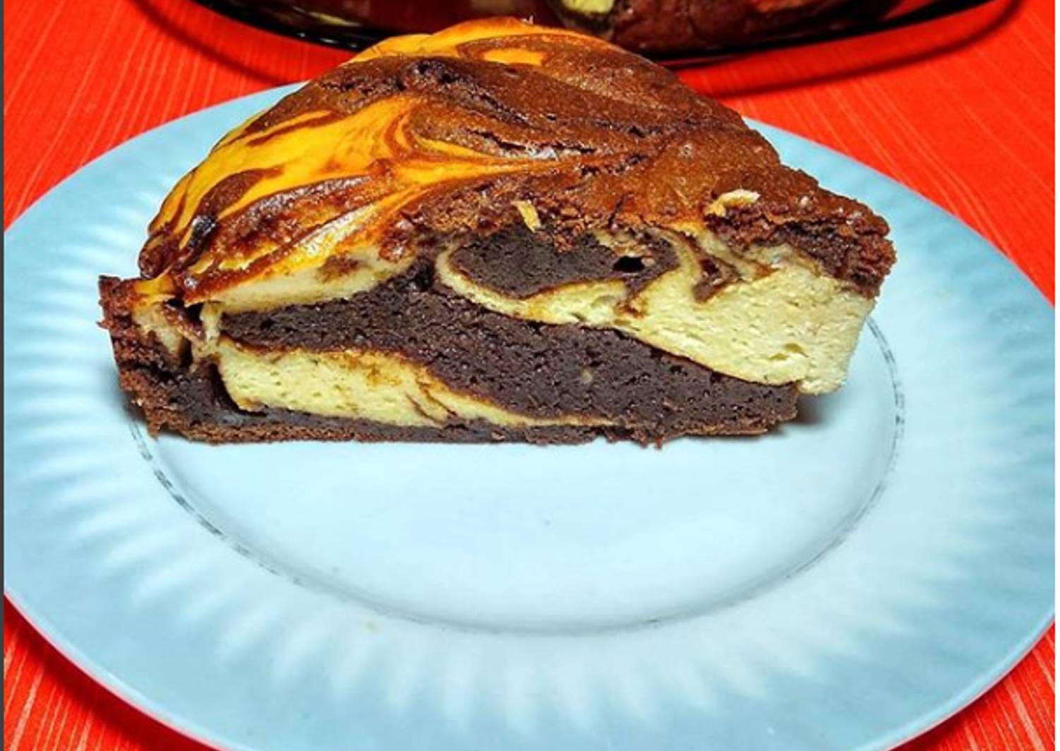 Торт сюрреалист шоколадно-банановый