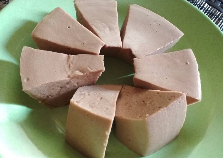 Puding Putih Telur