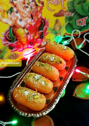 मार्केट स्टाइल चमचम (market style chumchum recipe in Hindi) रेसिपी मुख्य फोटो