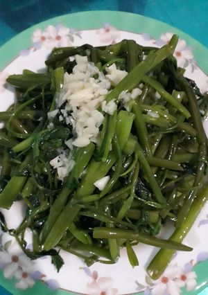Hình của món Rau muống xào tỏi.