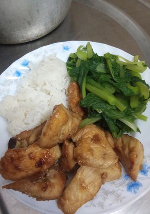 Hình của món Gà sốt tương tỏi mới copy làm siêu nhanh 😸.