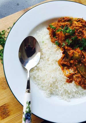 Hình của món Gà biến tấu kiểu tikka masala.