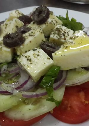 Una foto de Ensalada griega