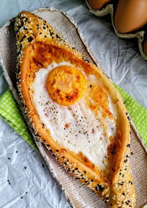 Foto resep Turkish Pide (Pizza ala Turki)