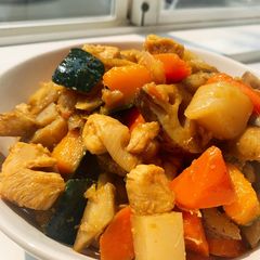 Sweet soy-sauce boiled vegetables with chicken A picture of Sweet soy-sauce boiled vegetables with chicken.