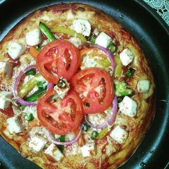 A picture of Paneer pizza.