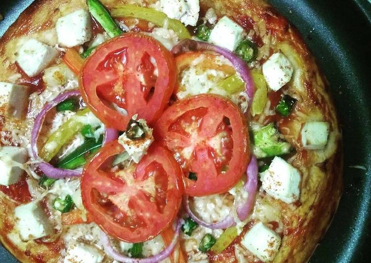 Recipe of Quick Paneer pizza